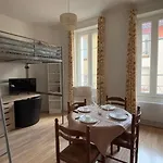 Proche De La Gare Sncf Apartment *